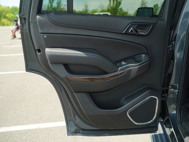 Used 2020 Chevrolet Tahoe LT w/ Luxury Package image 16