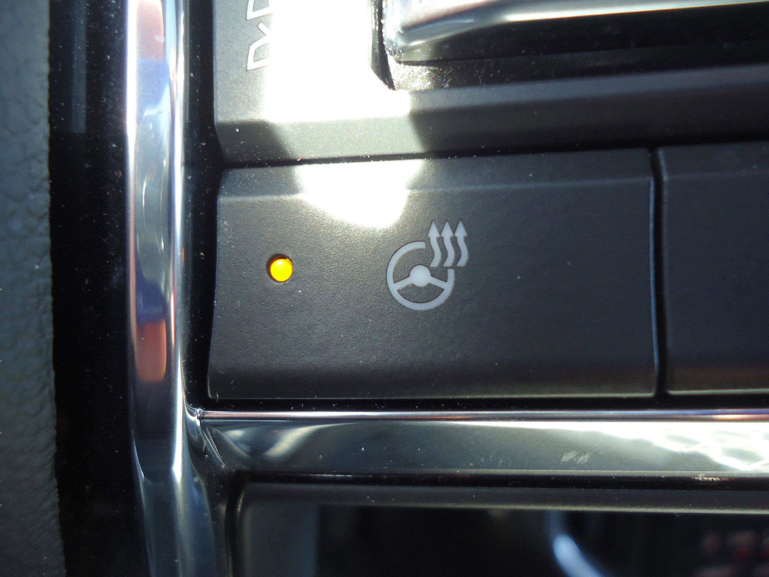 Used 2024 GMC Acadia Denali w/ Super Cruise Package image 13