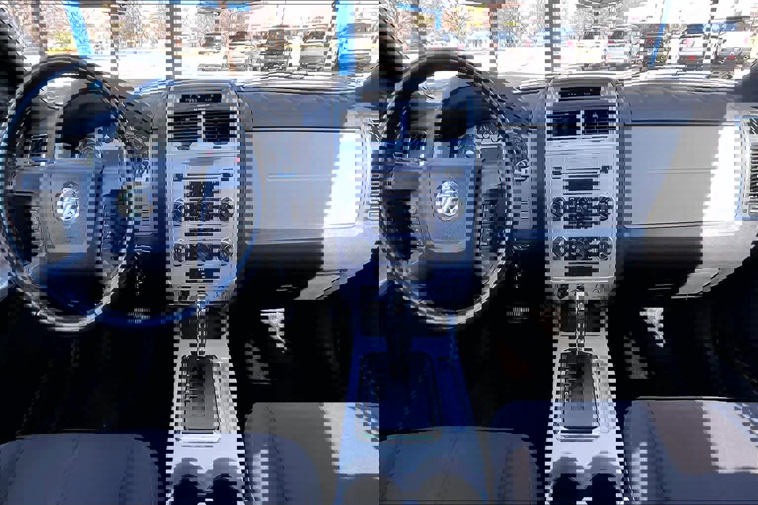 Used 2009 Mercury Mariner 2WD image 15