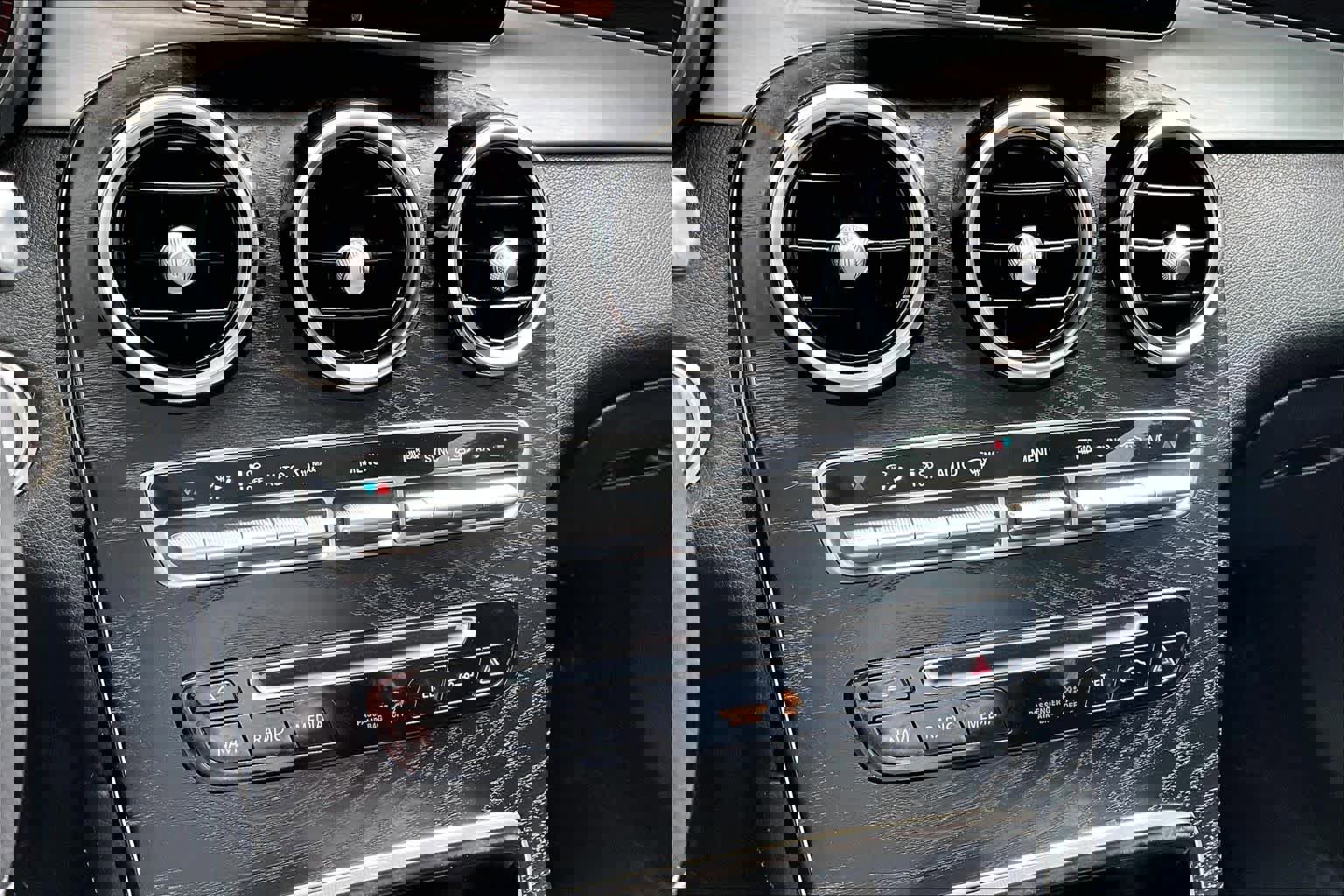 Used 2019 Mercedes-Benz GLC 300 image 35