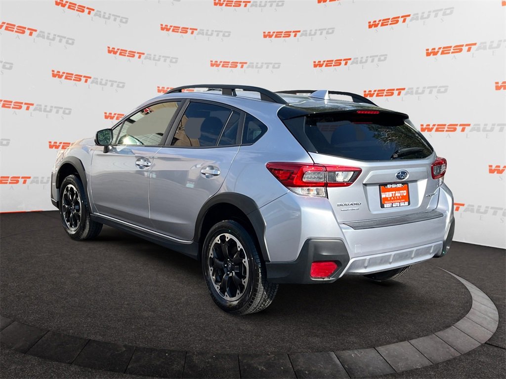 Used 2022 Subaru Crosstrek 2.0i Premium w/ Popular Package #3 image 3