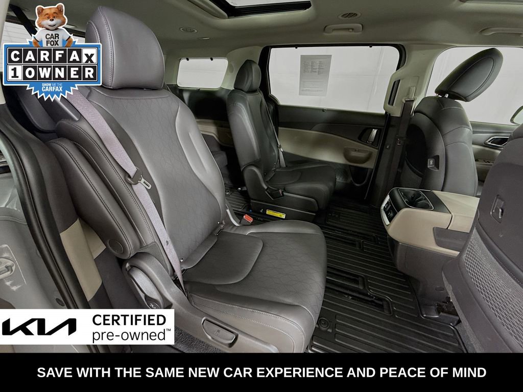 Certified 2025 Kia Carnival SX FWD image 35