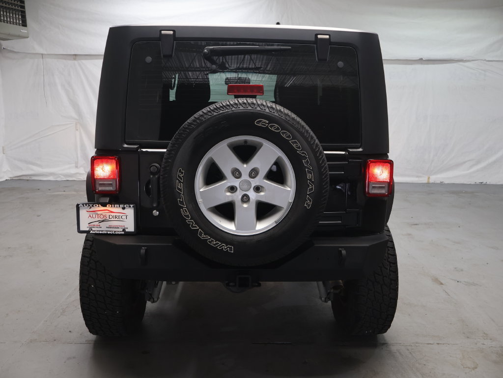 Used 2017 Jeep Wrangler Sport w/ Quick Order Package 24S AWD/4WD image 6