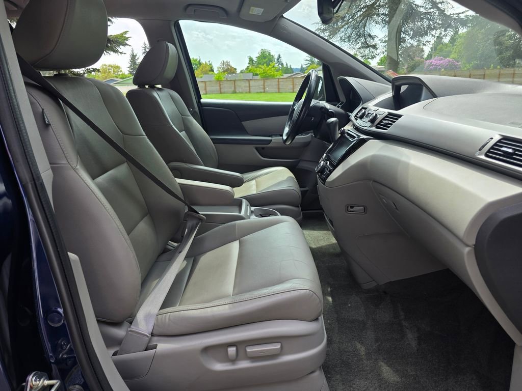 Used 2016 Honda Odyssey EX-L image 18