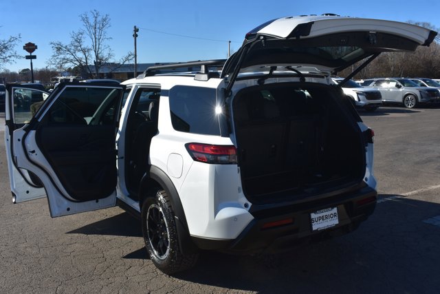 New 2026 Nissan Pathfinder Rock Creek w/ Rock Creek Premium Package AWD/4WD image 17