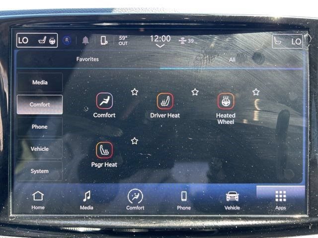 Used 2023 Chrysler Pacifica Touring-L FWD image 30