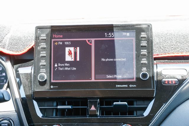 Used 2022 Toyota Camry XSE FWD image 13
