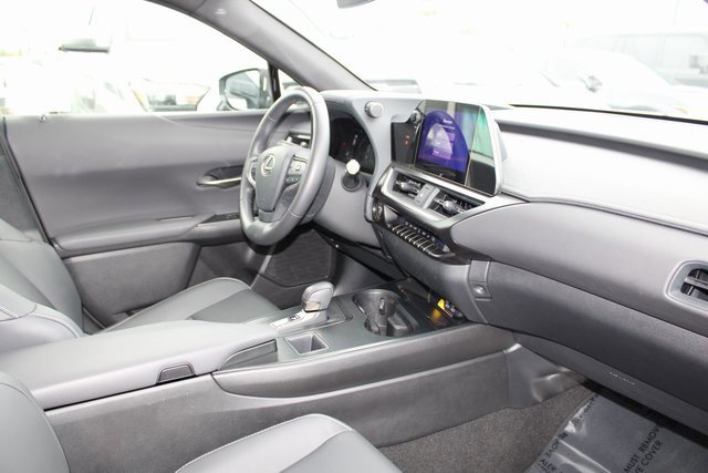 Certified 2025 Lexus UX 300h FWD image 5