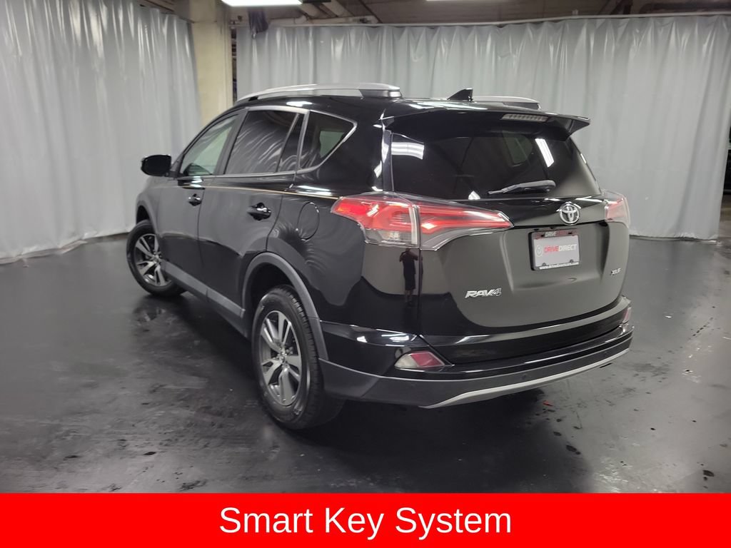 Used 2018 Toyota RAV4 XLE FWD image 6