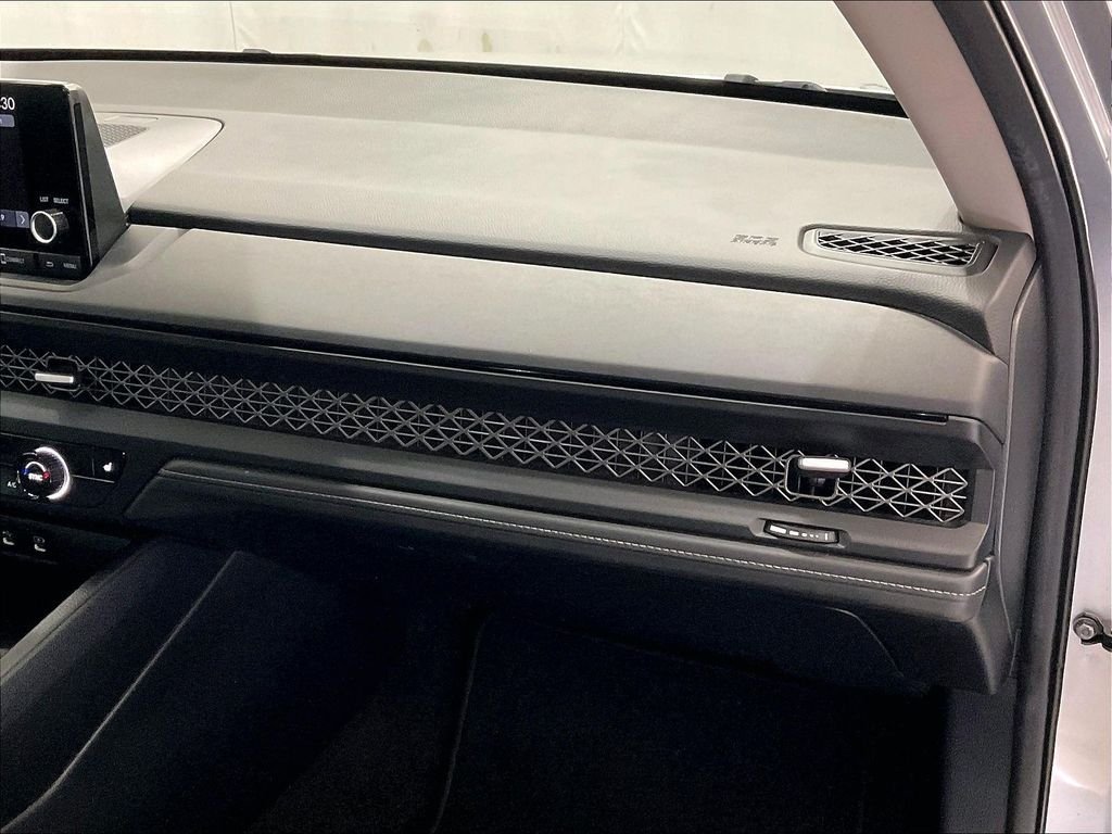 Used 2024 Honda Accord EX image 13