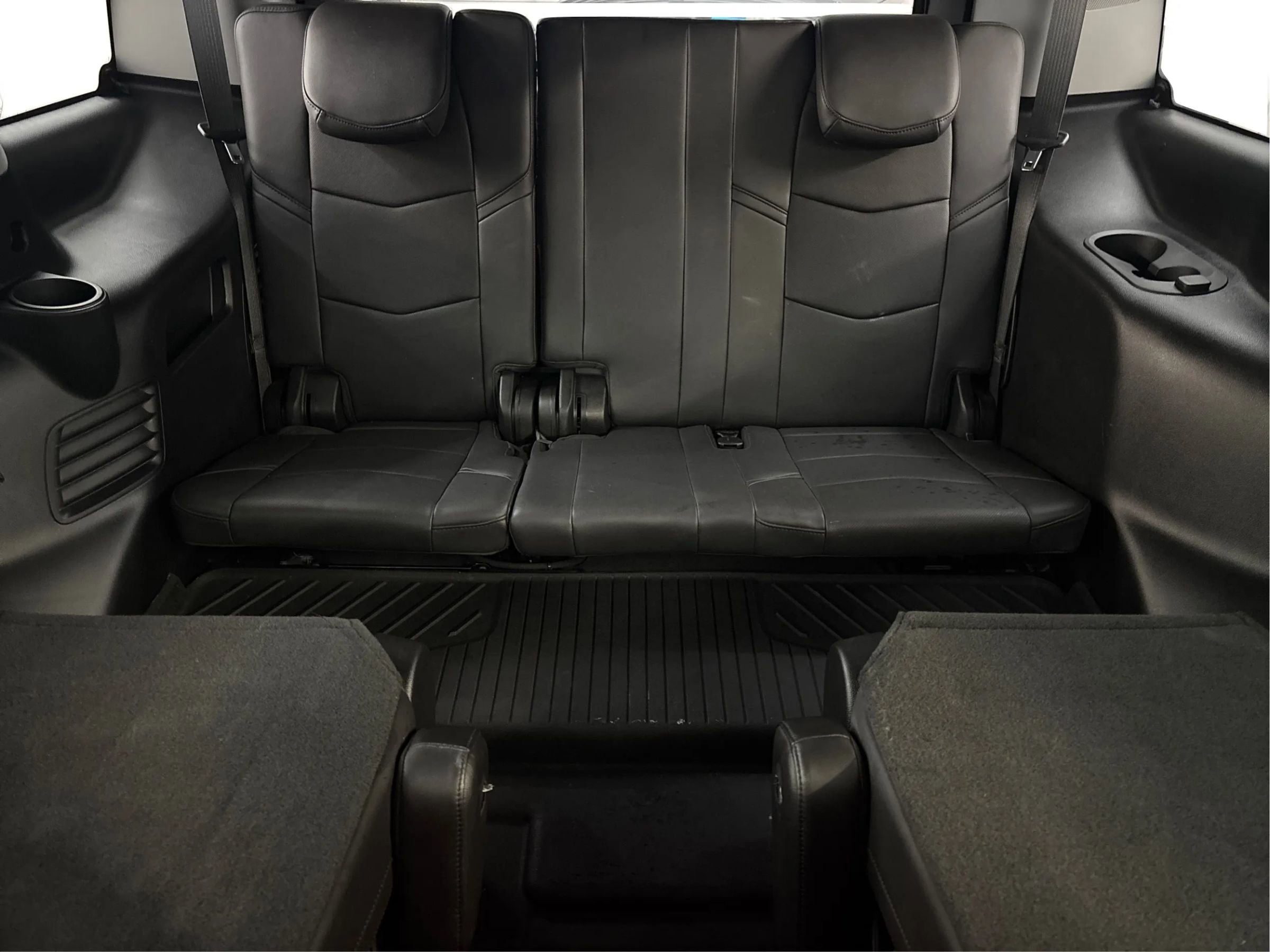 Used 2020 Cadillac Escalade Luxury image 44