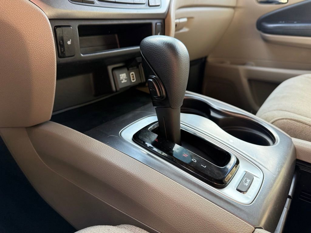 Used 2020 Honda Pilot EX image 30