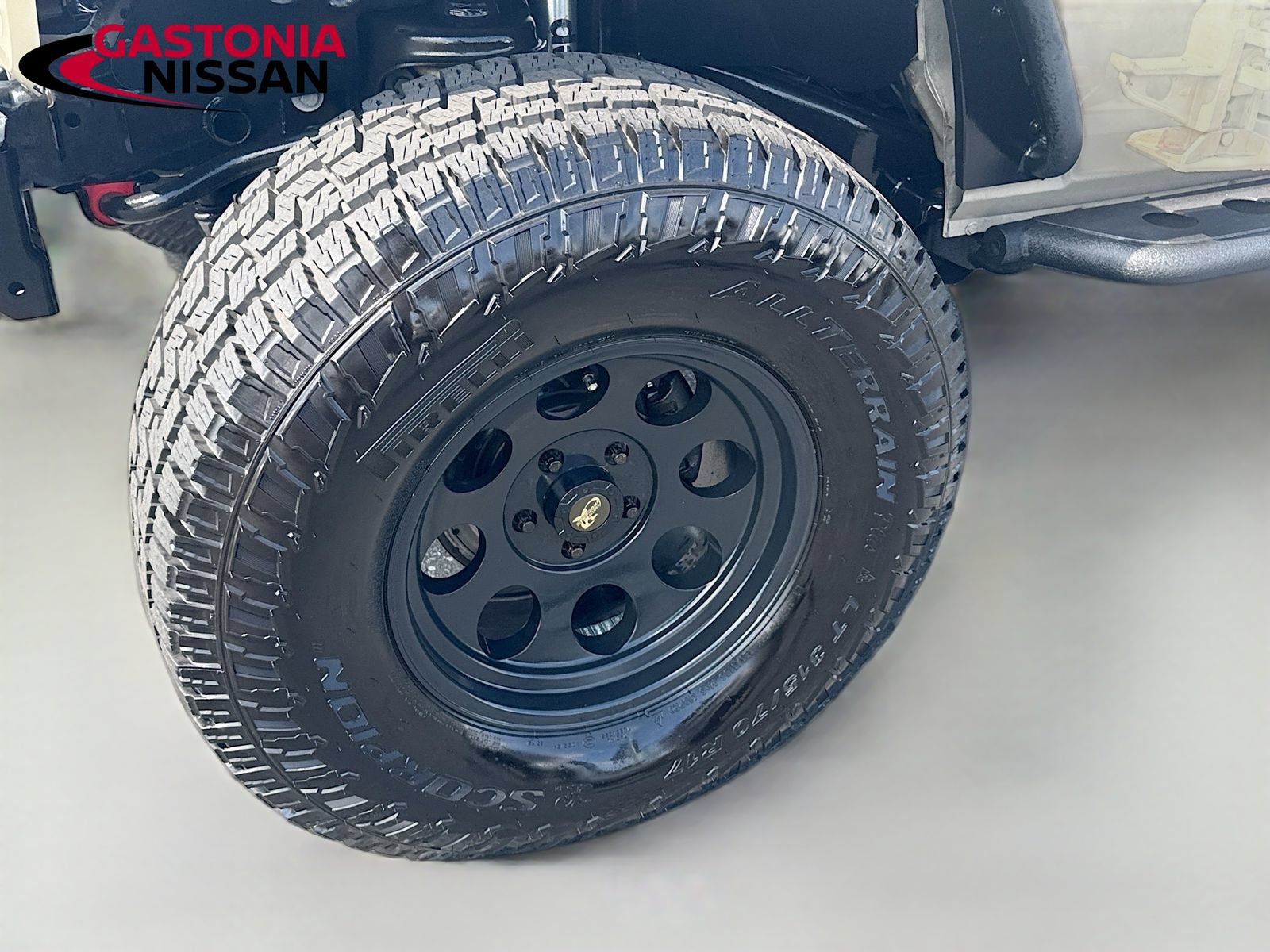 Used 2017 Jeep Wrangler Unlimited Sport w/ Connectivity Group AWD/4WD image 38