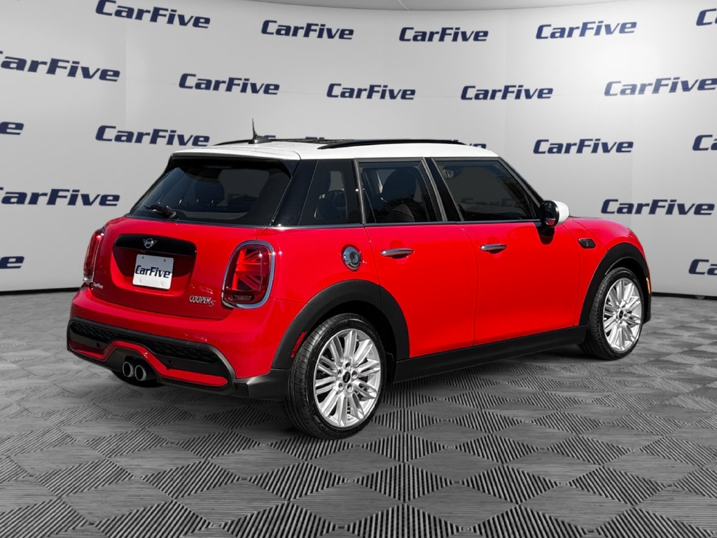 Used 2024 MINI Cooper S FWD image 6