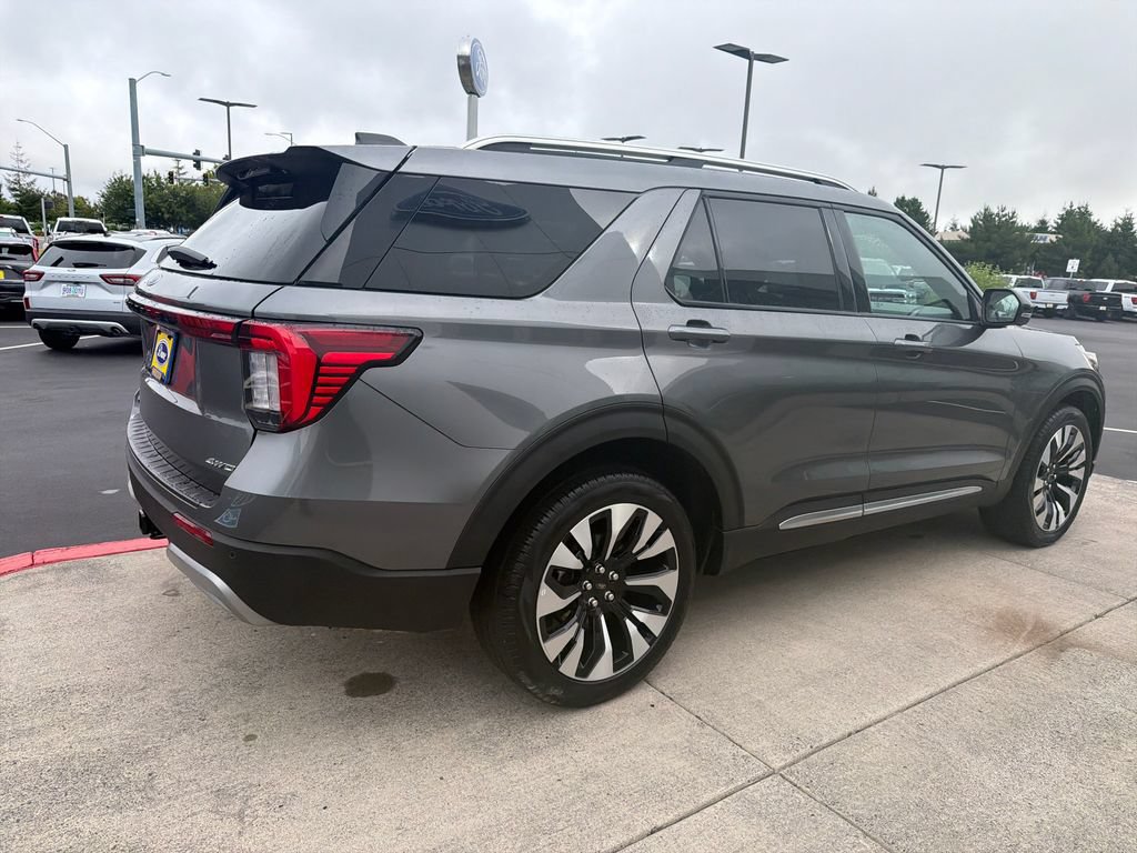 Used 2025 Ford Explorer Platinum w/ LUX Leather Package AWD/4WD image 4
