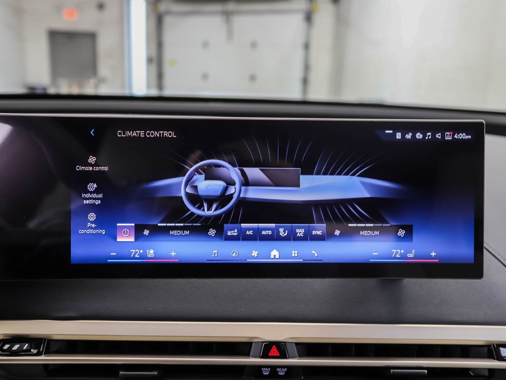 New 2026 BMW iX xDrive60 image 19