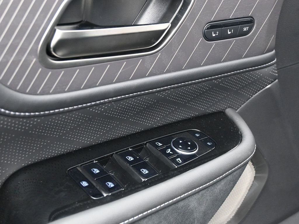 New 2026 INFINITI QX80 Autograph image 19