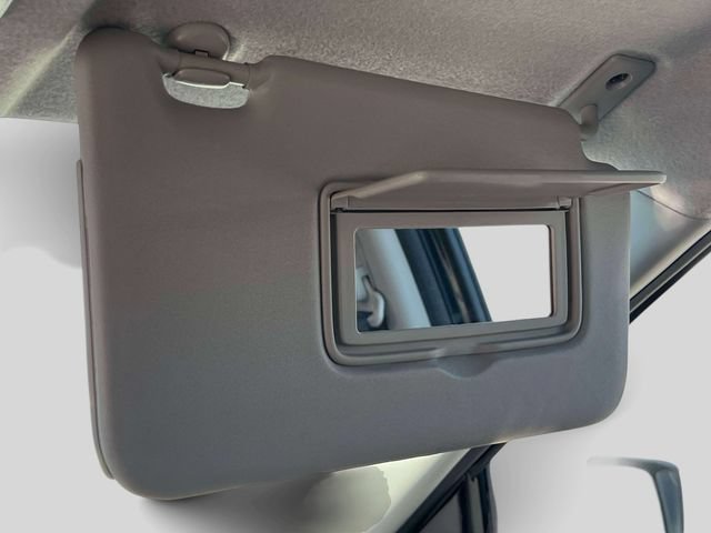 Used 2023 Nissan Kicks SV FWD image 28