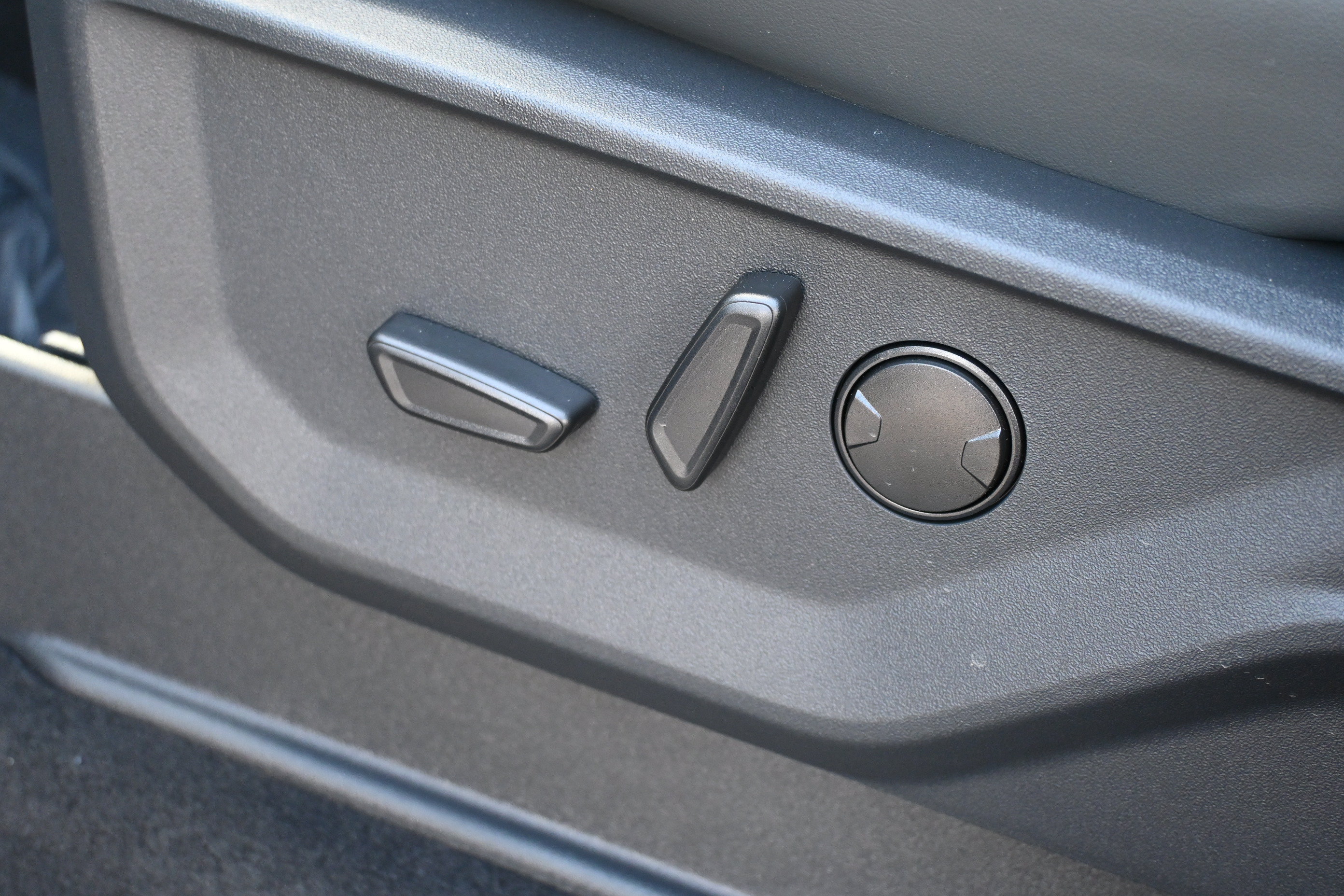 New 2027 Ford Expedition Max Active RWD image 33