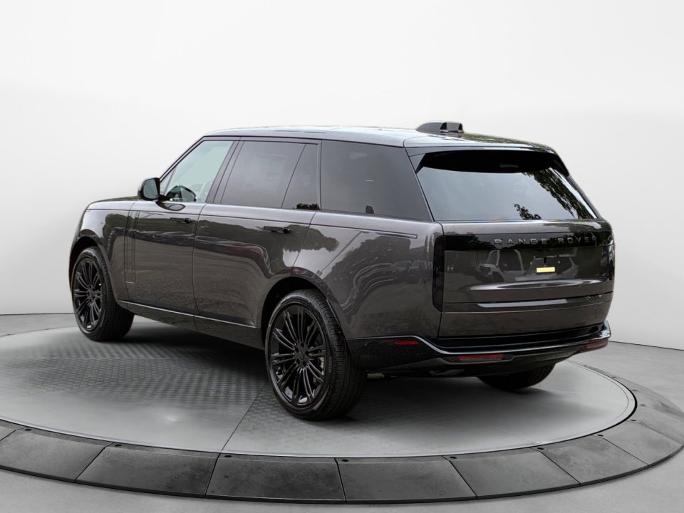 New 2026 Land Rover Range Rover Long Wheelbase SE AWD/4WD image 5