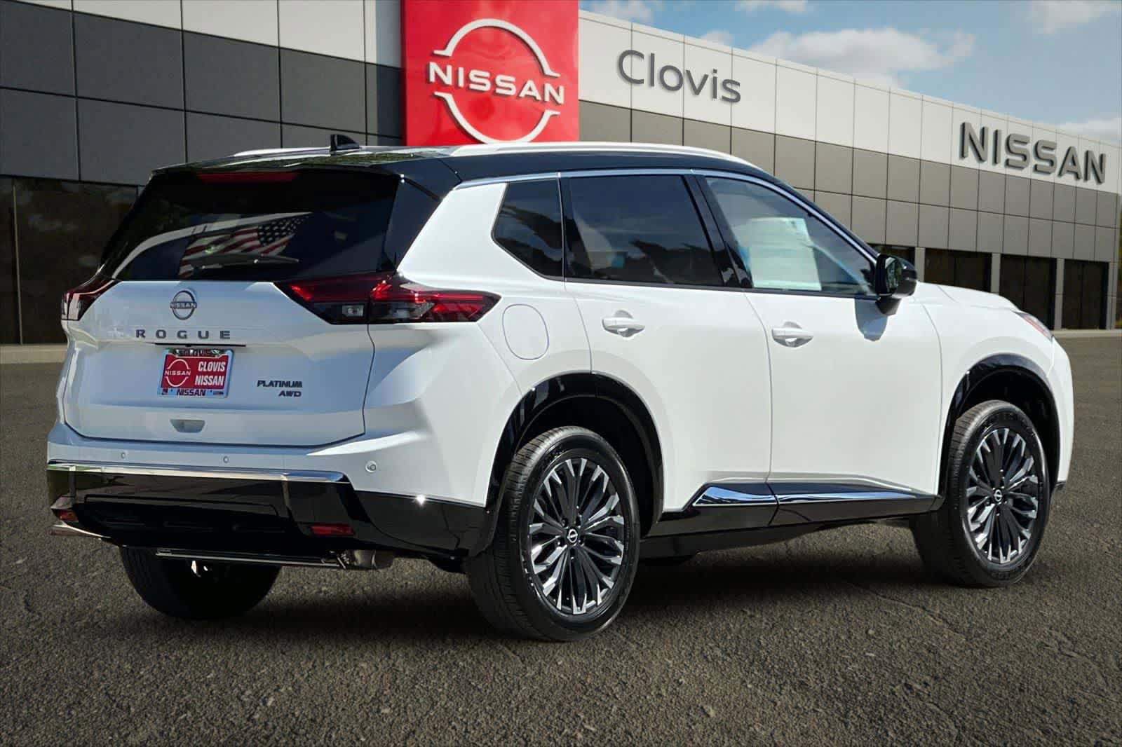 New 2026 Nissan Rogue Platinum AWD/4WD image 3