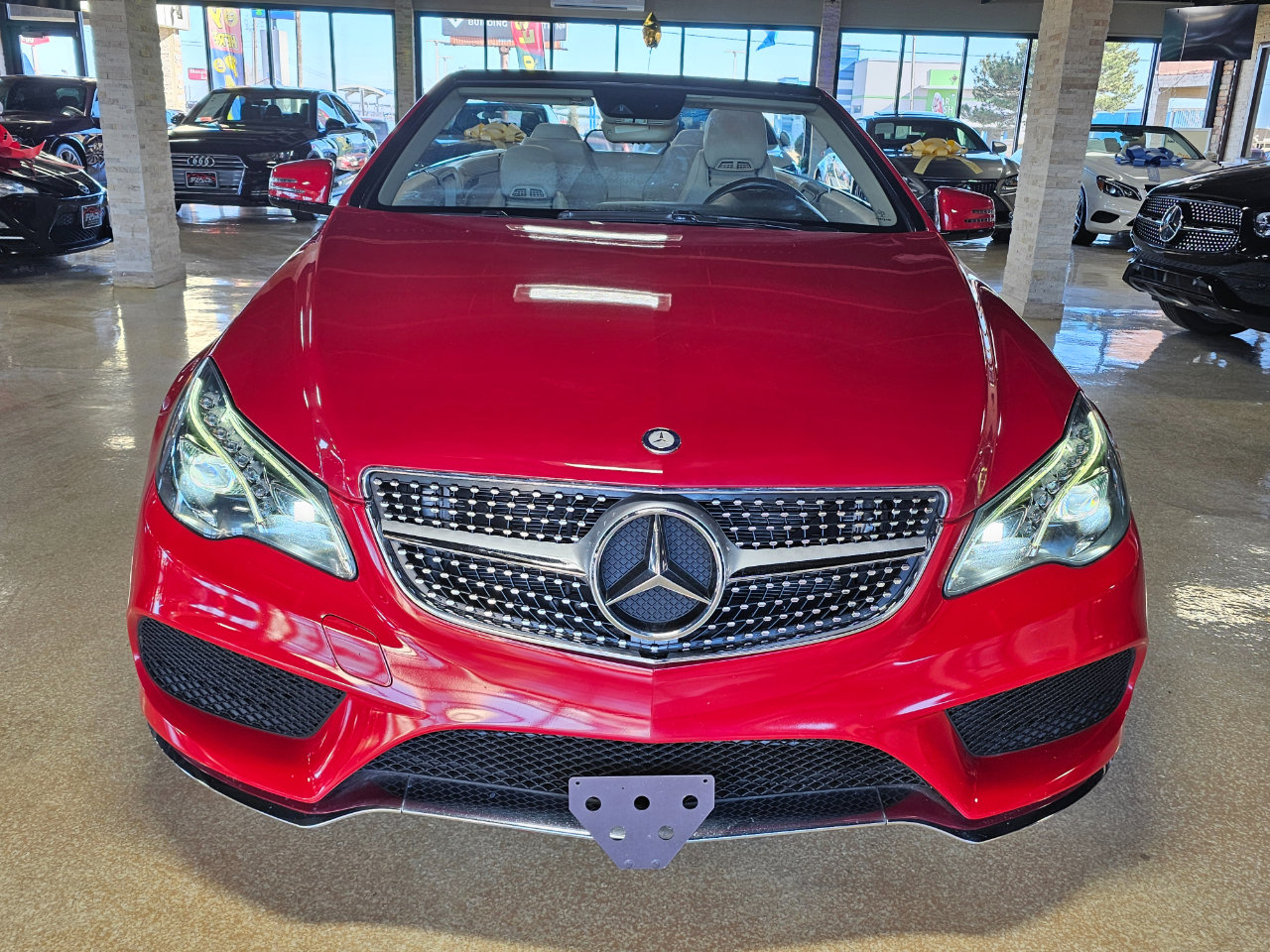 Used 2016 Mercedes-Benz E 400 Cabriolet image 2