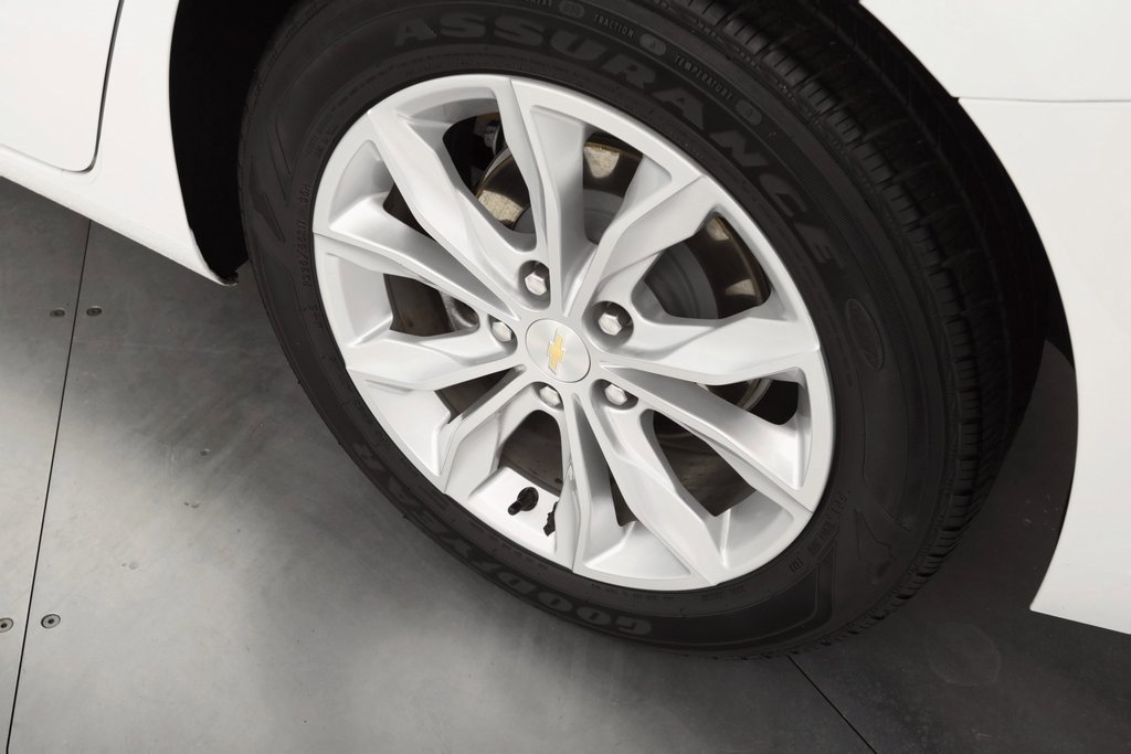 Used 2023 Chevrolet Malibu LT image 11