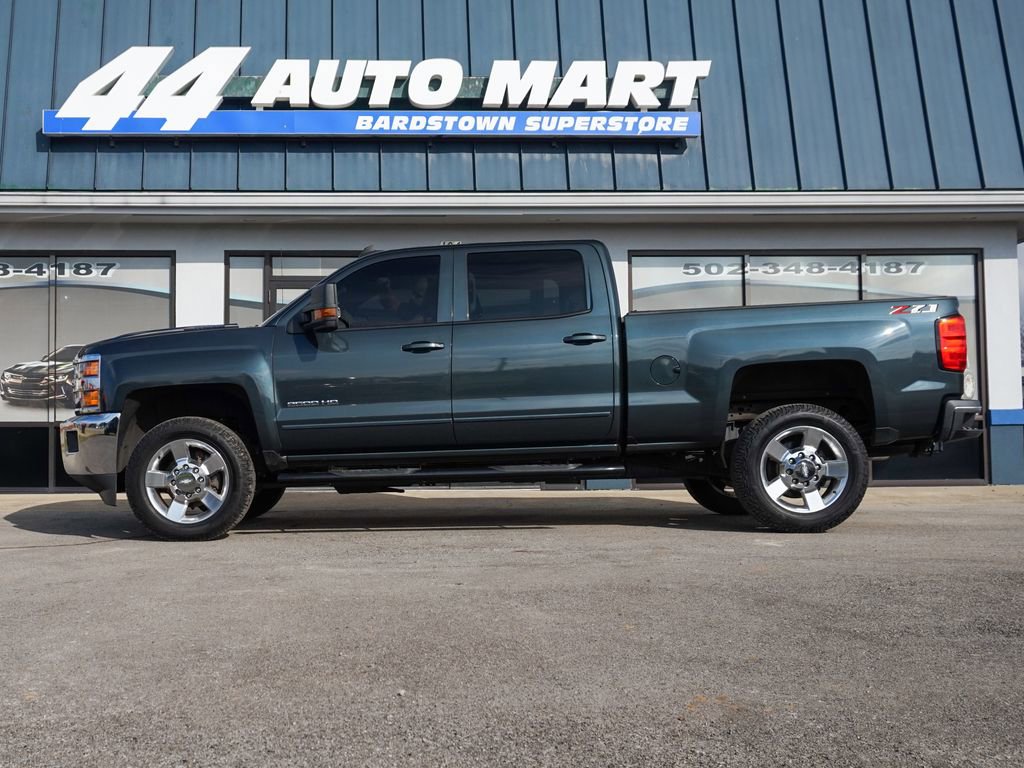 Used 2019 Chevrolet Silverado 2500 LT w/ LT Convenience Package image 5