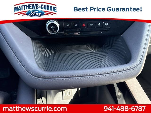 New 2026 Ford Explorer Platinum RWD image 21
