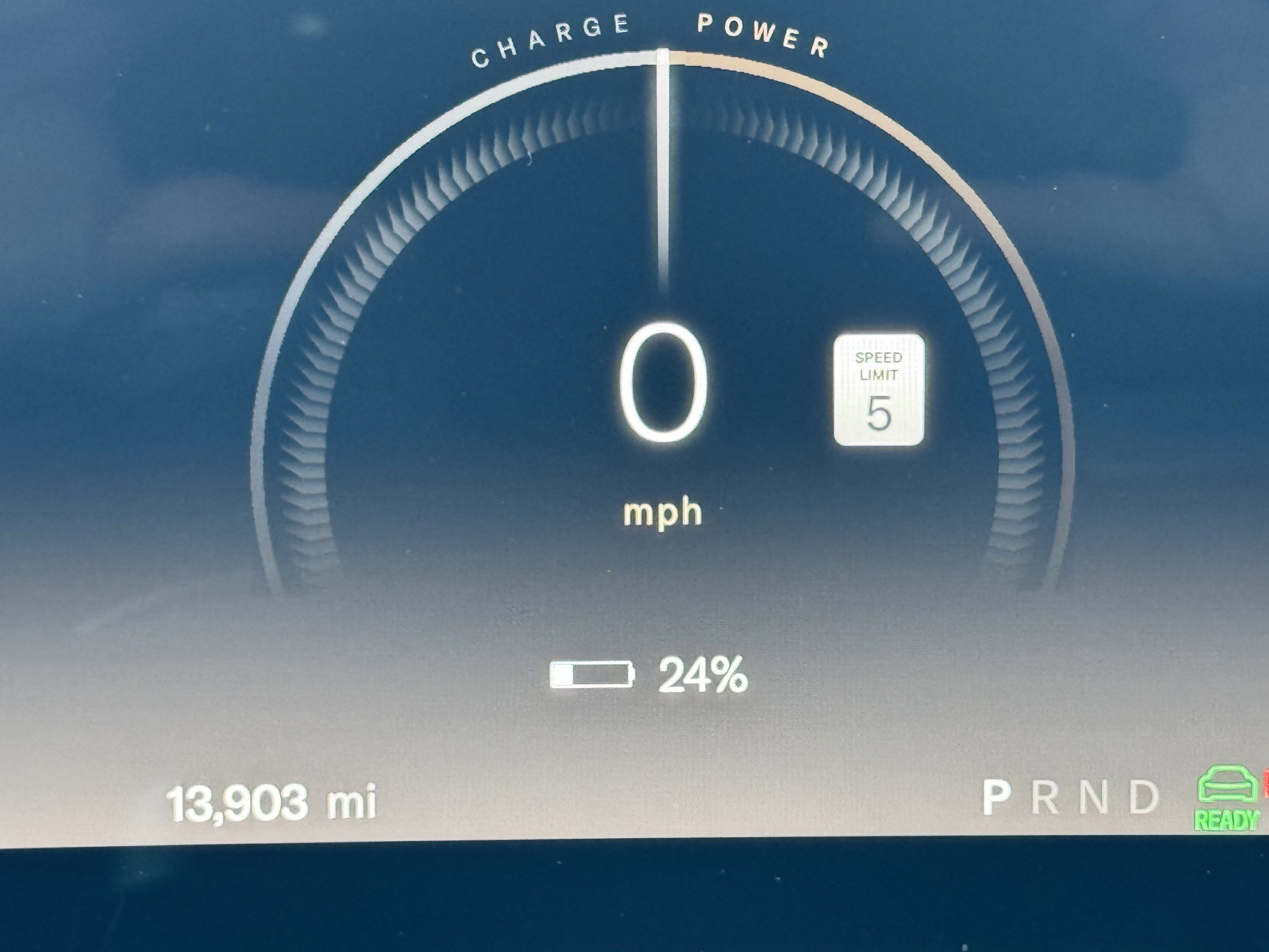 Used 2022 Lucid Air Grand Touring image 24