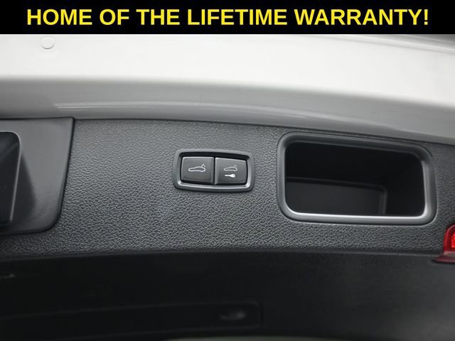 Used 2023 Porsche Macan S image 41