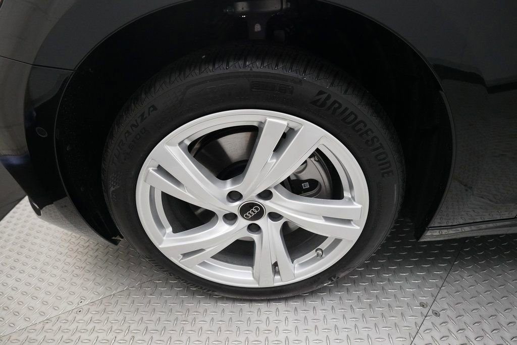 Used 2025 Audi A5 2.0T Premium Plus Sedan w/ Premium Plus image 8