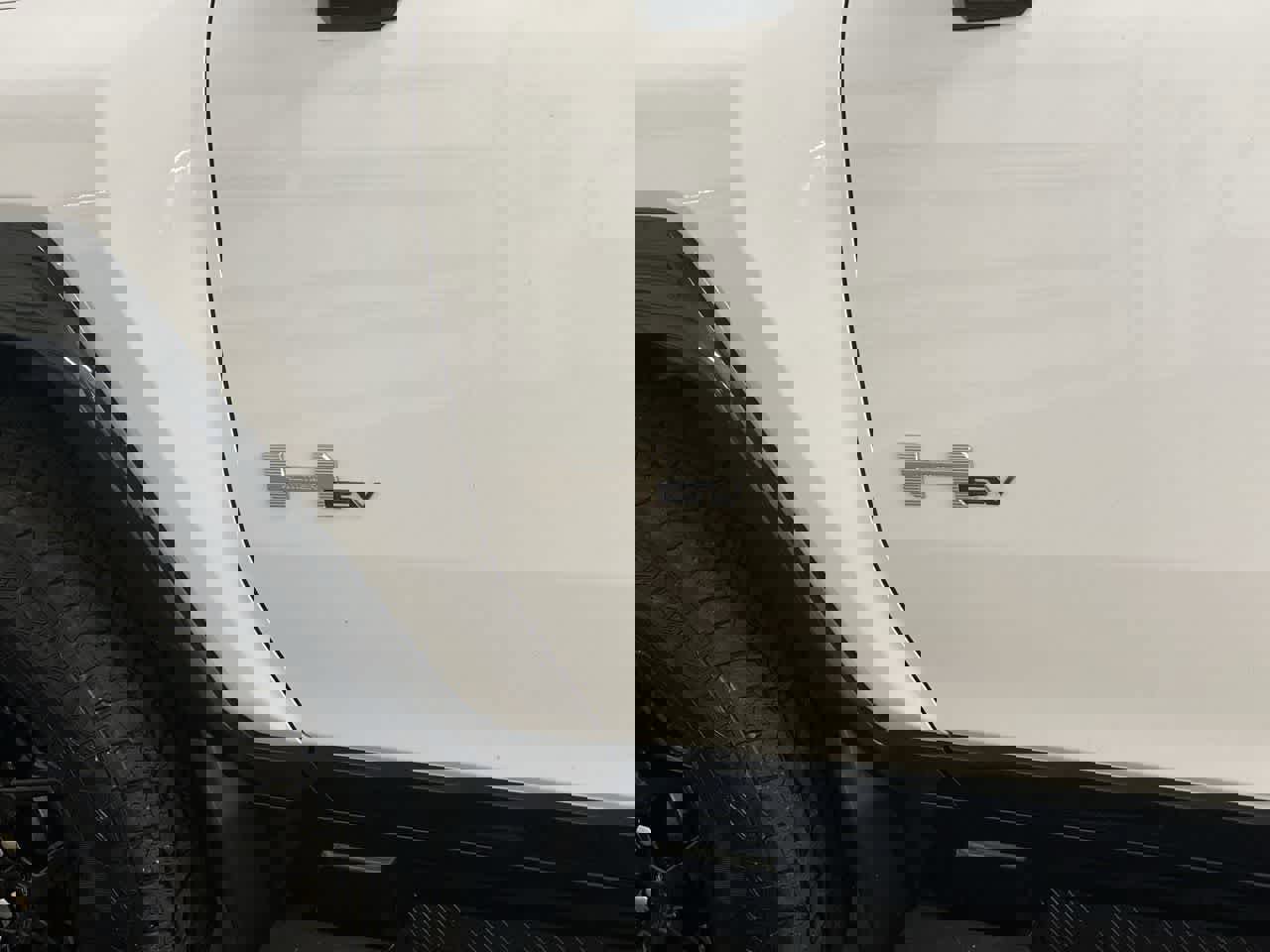 Used 2024 GMC Hummer EV 2X image 10