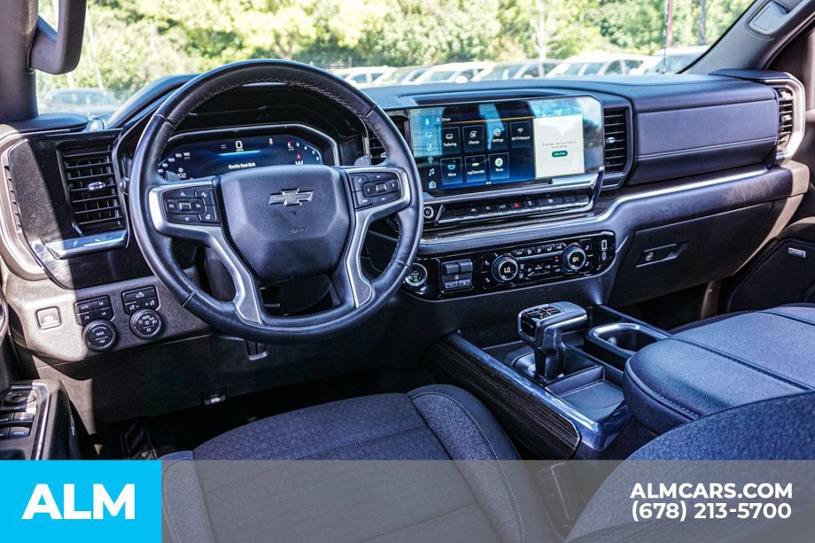 Used 2024 Chevrolet Silverado 1500 RST w/ Convenience Package II AWD/4WD image 27