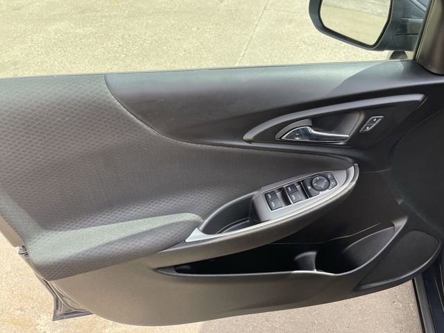 Used 2023 Chevrolet Malibu LT image 10