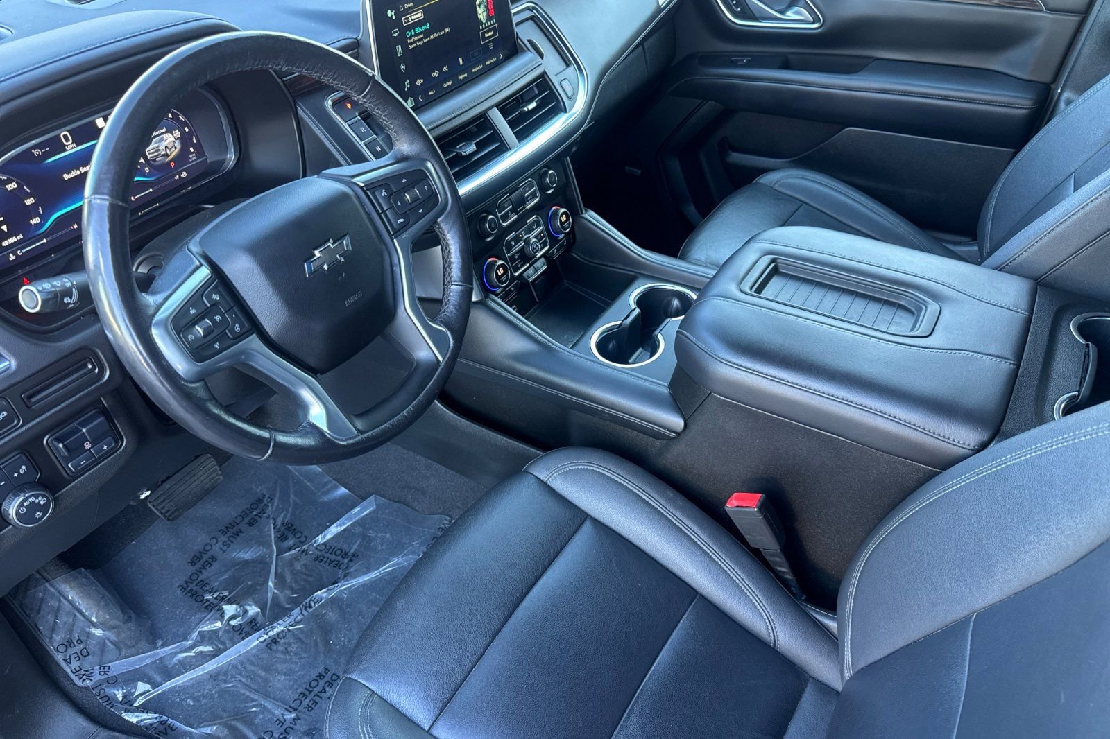 Used 2022 Chevrolet Tahoe Z71 w/ Off-Road Capability Package image 11