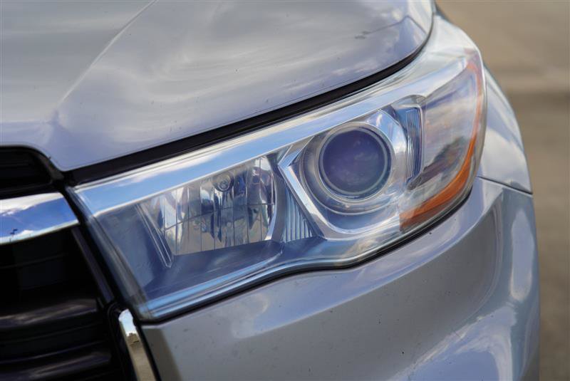 Used 2016 Toyota Highlander Limited AWD/4WD image 28