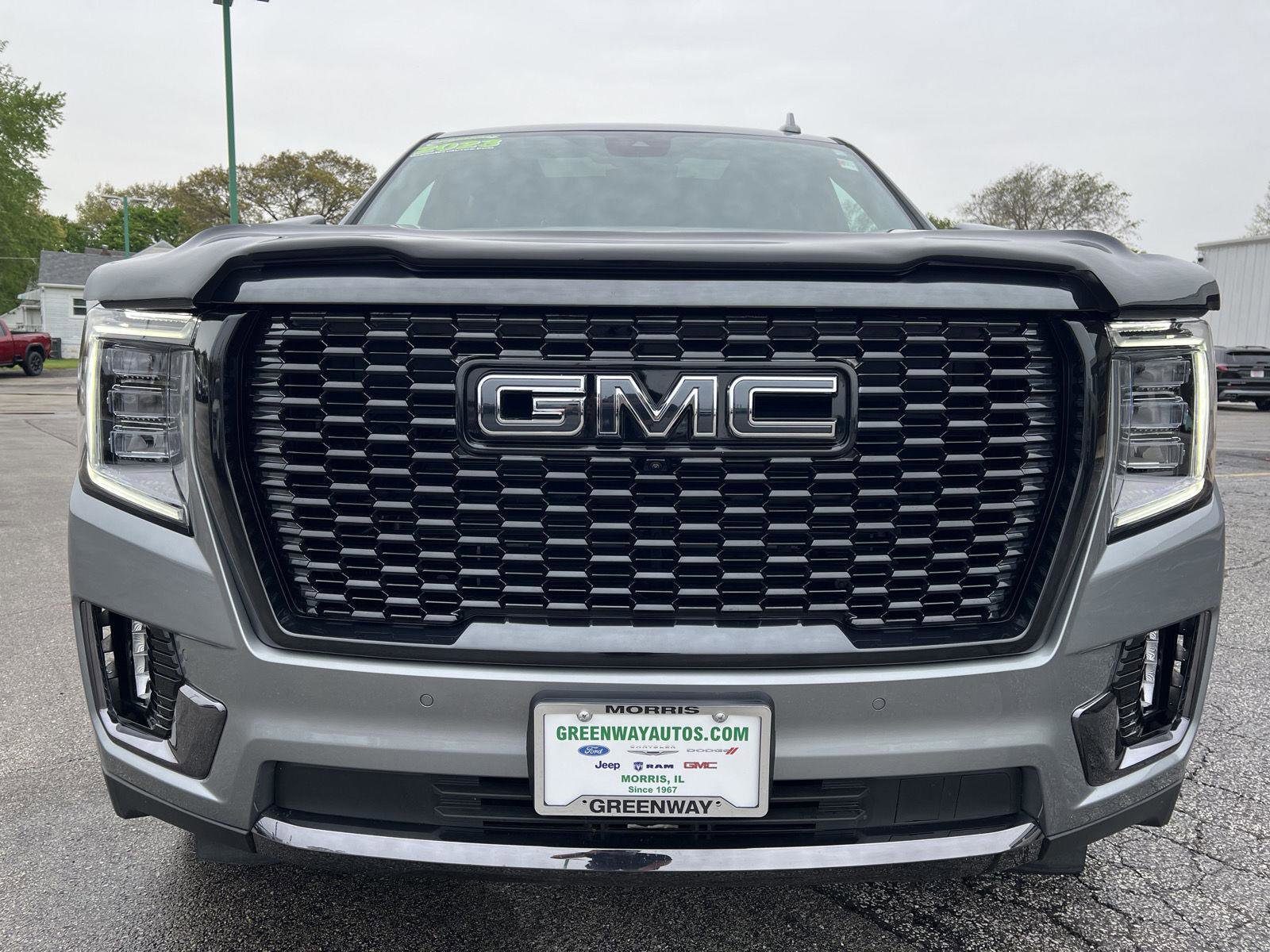 Used 2023 GMC Yukon Denali Ultimate AWD/4WD image 14