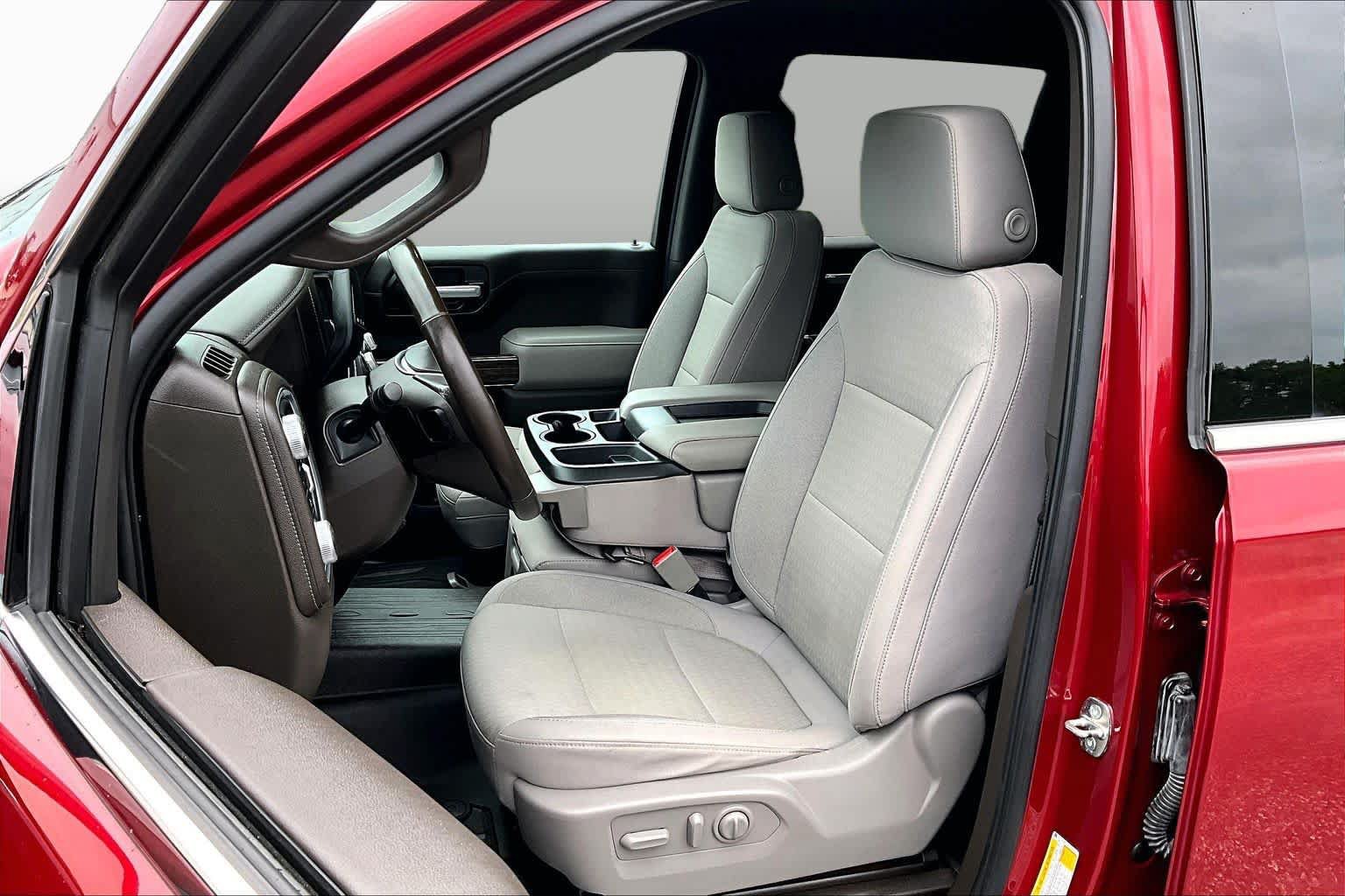 Used 2020 GMC Sierra 1500 SLE w/ SLE Value Package AWD/4WD image 9