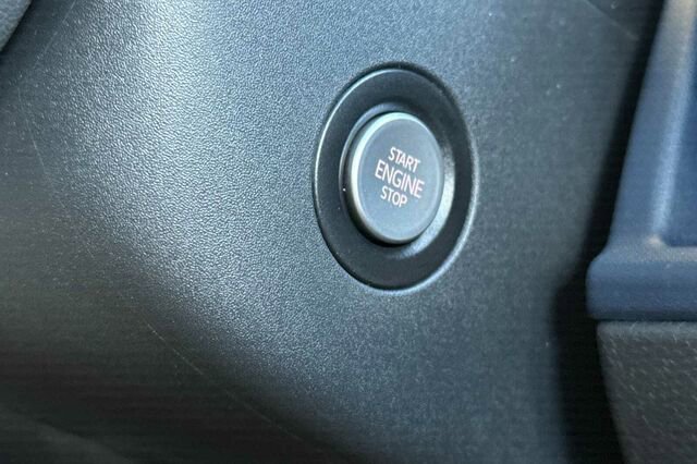 New 2025 Volkswagen ID. Buzz Pro S Plus image 24