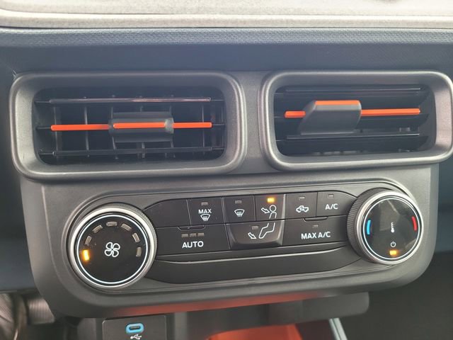 Certified 2024 Ford Maverick XLT image 23