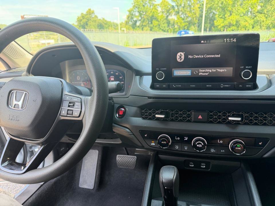 Certified 2025 Honda Accord SE image 20