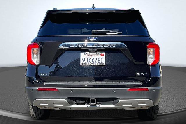 Certified 2023 Ford Explorer XLT w/ Equipment Group 202A AWD/4WD image 4