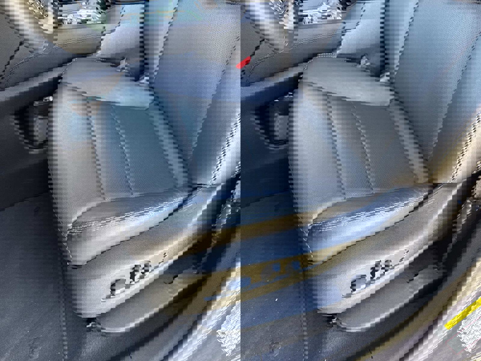 Certified 2025 Cadillac XT5 Premium Luxury image 20