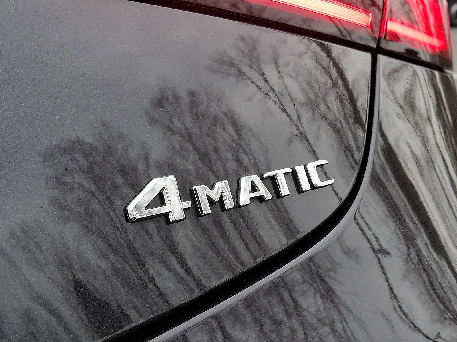 Used 2024 Mercedes-Benz CLE 300 4MATIC Coupe image 32