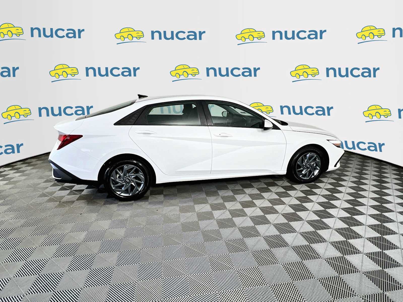 Certified 2024 Hyundai Elantra SEL FWD image 8