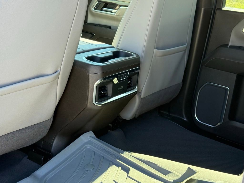 Used 2024 Chevrolet Silverado 3500 LTZ w/ LTZ Plus Package image 31