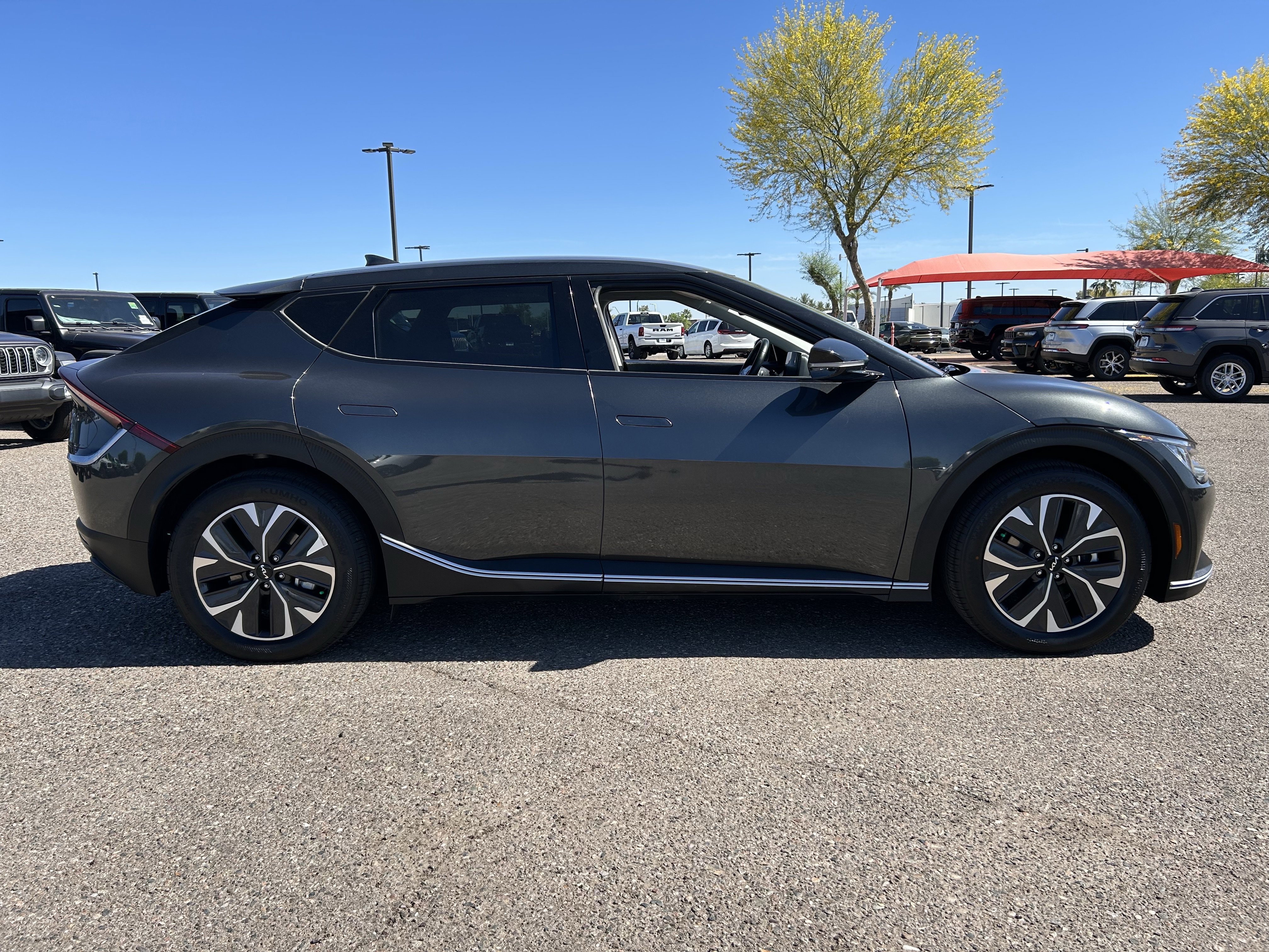 Certified 2024 Kia EV6 Light image 6