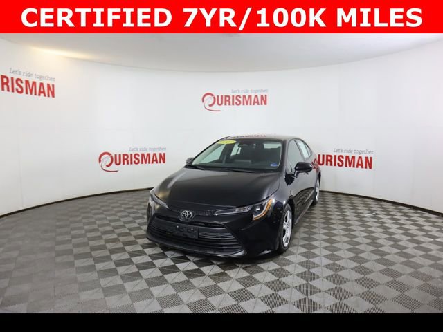 Used 2023 Toyota Corolla LE image 2