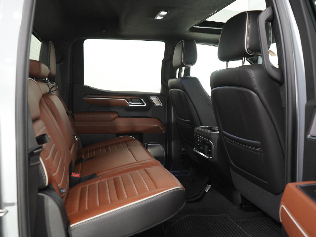 Used 2025 GMC Sierra 1500 Denali Ultimate AWD/4WD image 13